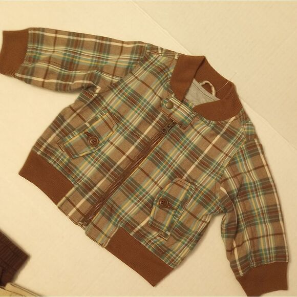- Bundle 3 month boy jacket pants onesie bundle - Picture 3 of 10